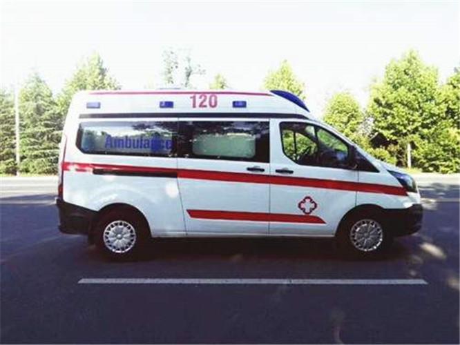 察雅救护车出租服务案例6