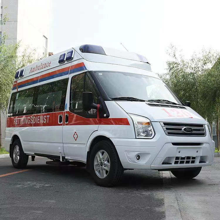 察雅行动不便者长途救护车租赁:安全转运的核心注意事项